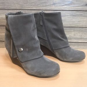 New Blow fish Malibu boots Gray